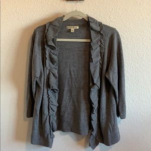 Gray 3/4 sleeve cardigan with ruffles.
